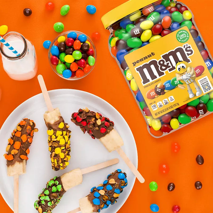 M&M's Bulk Chocolate Candy, Peanut Milk Chocolate, Jar, 62 oz.