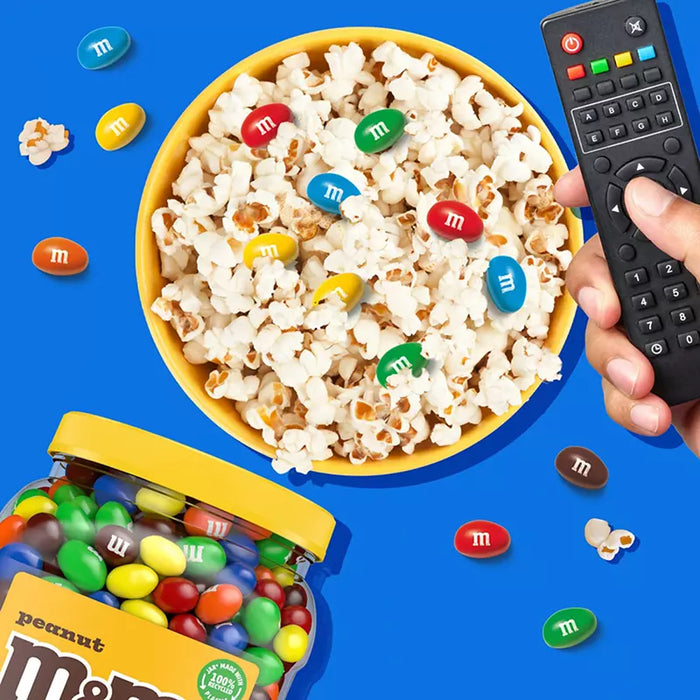 M&M's Bulk Chocolate Candy, Peanut Milk Chocolate, Jar, 62 oz.